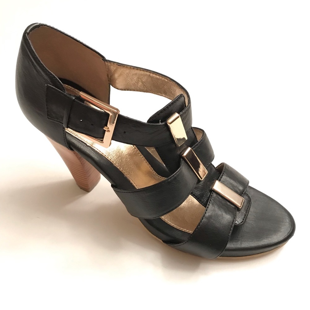 Sofft Black Leather Platform High heel Sandals 9.5